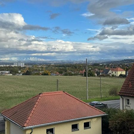 Traumtor Lodge: Saxon-Bohemian Retreat with Sauna, Whirlpool & Panoramic Views Dresden Exterior photo